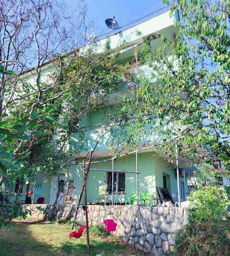 Green House Cavle Exterior photo